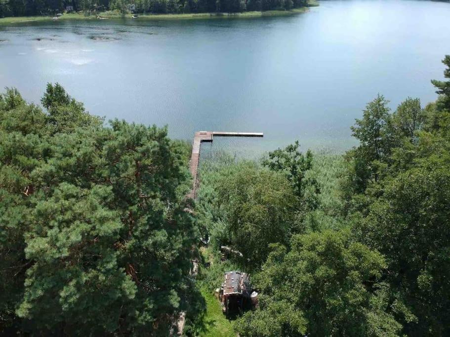 Haus Wilma Gruene Idylle Im Wald Direkt Am See 벤디쉬 리츠 외부 사진