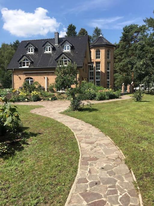 Haus Wilma Gruene Idylle Im Wald Direkt Am See 벤디쉬 리츠 외부 사진